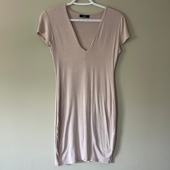 Summer Dress - Picture 1 of 1